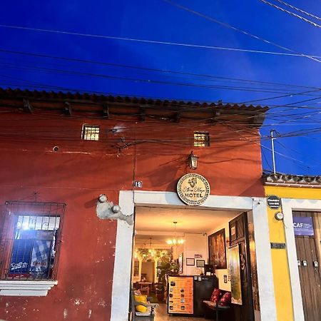 Hotel Alma Maya Antigua ภายนอก รูปภาพ