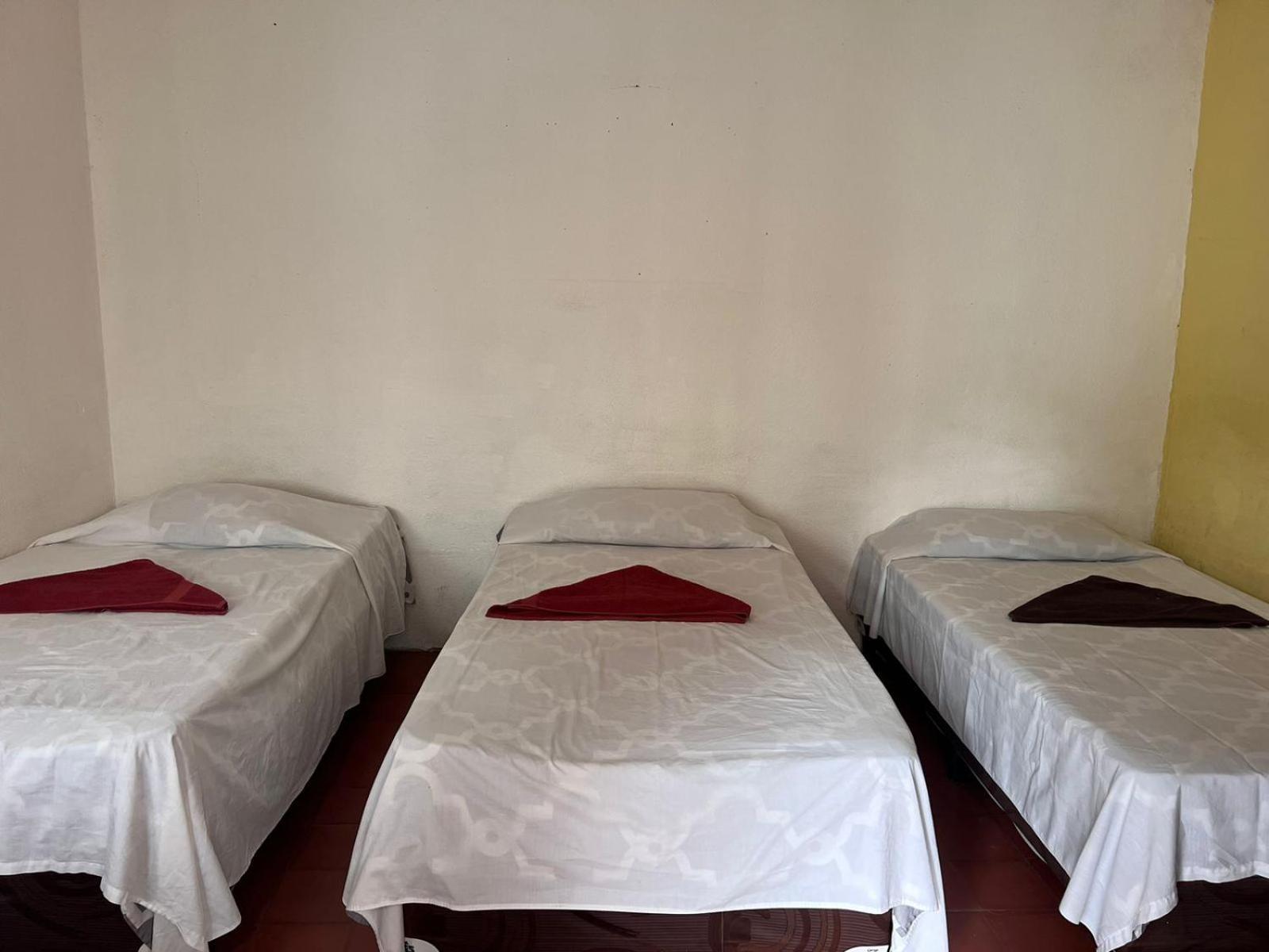 Hotel Alma Maya Antigua ภายนอก รูปภาพ