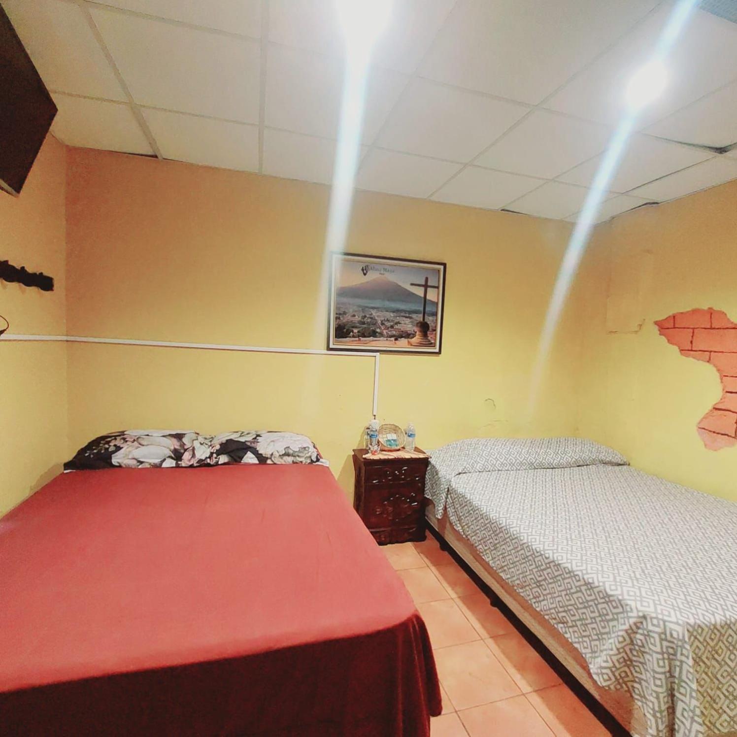 Hotel Alma Maya Antigua ภายนอก รูปภาพ