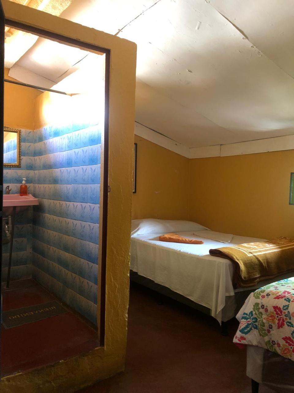 Hotel Alma Maya Antigua ภายนอก รูปภาพ